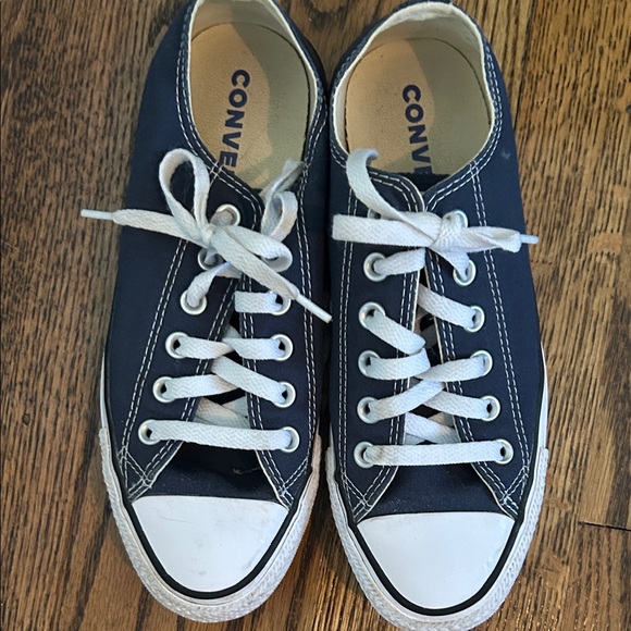 Converse Low Tops Navy Dark Blue Sneakers Women’s 8 - Picture 1 of 8